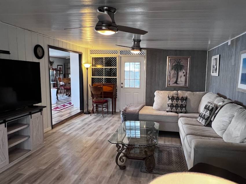 508 Century Lane a Winter Haven, FL Mobile or Manufactured Home for Sale